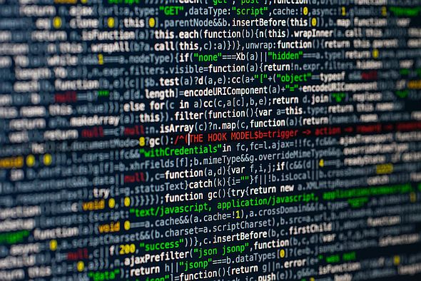 HTML Code auf einem Monitor