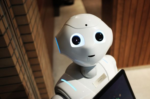 Menschenähnlicher Roboter